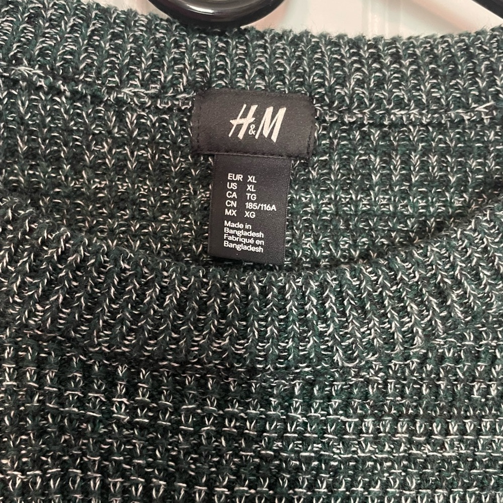 H&M XL sweater